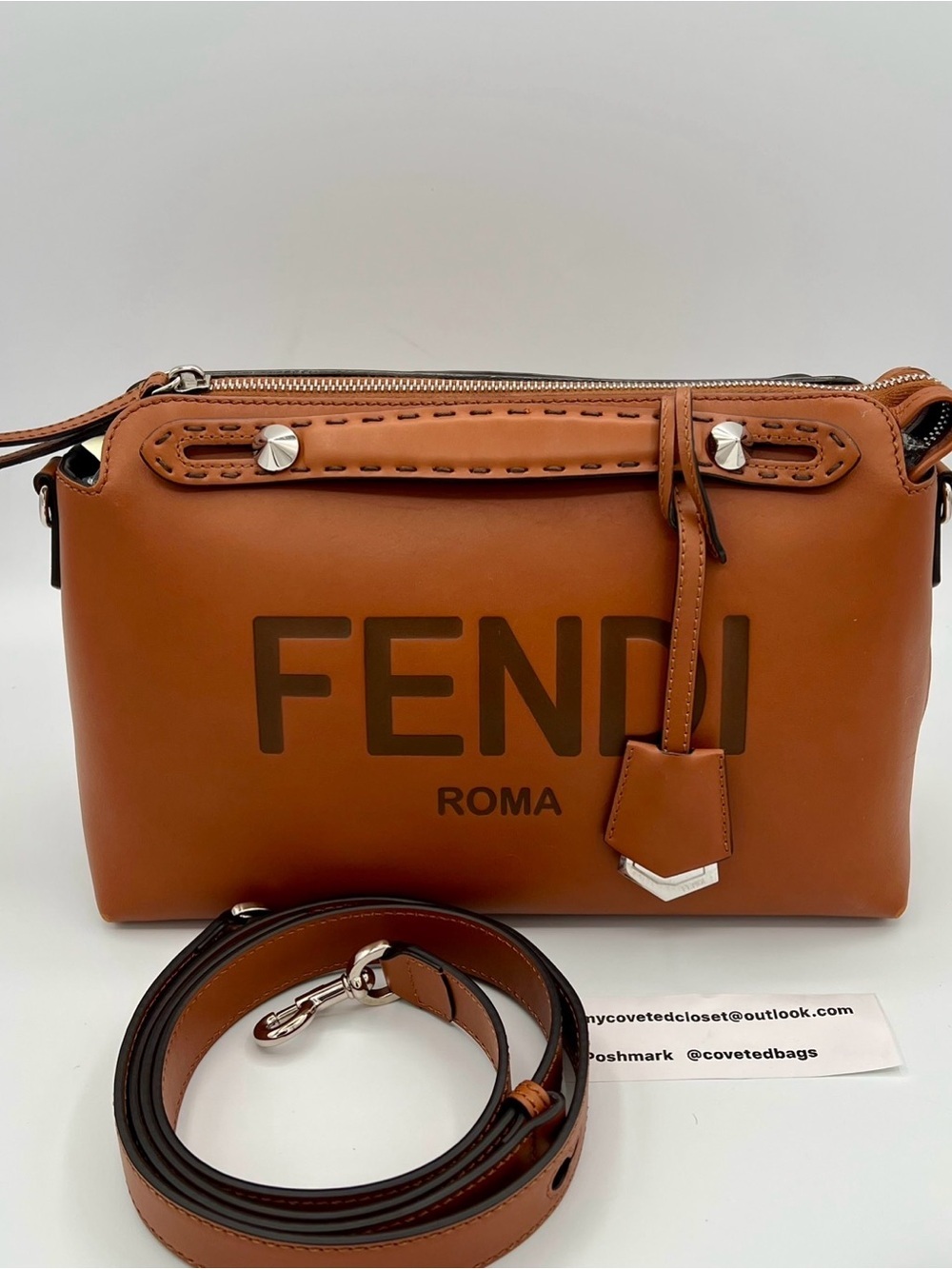 “By The Way” two way bag in caramel brown👜🤎 Excellent condition! W/COA